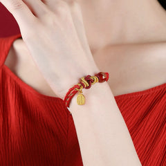 The Aura Guardian: Personalized Zodiac Energy